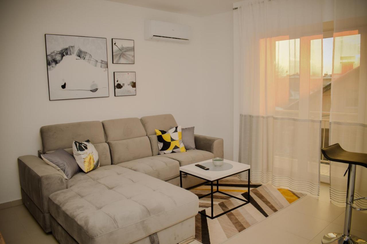 Bujroom Apartments Sarajevo Luaran gambar