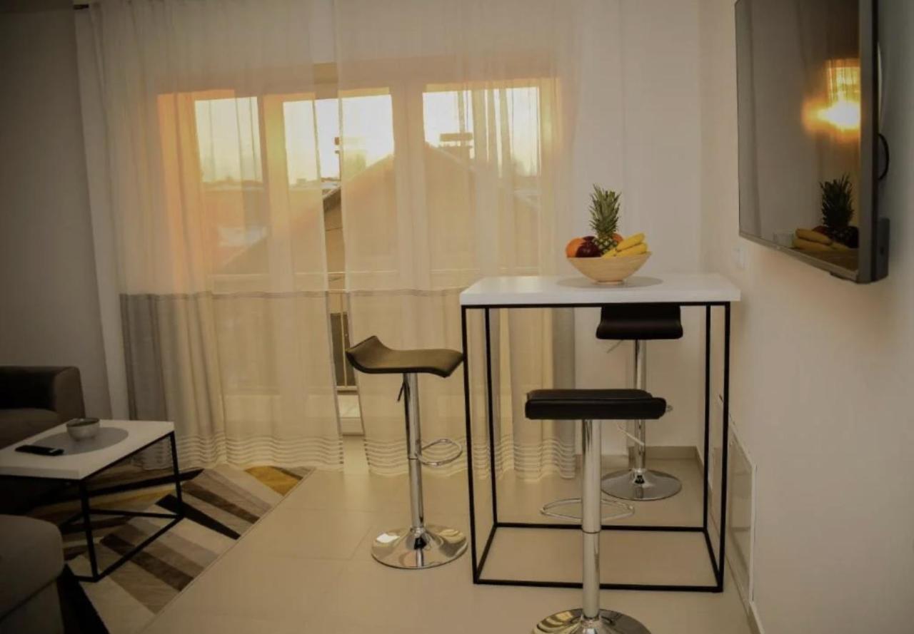 Bujroom Apartments Sarajevo Luaran gambar